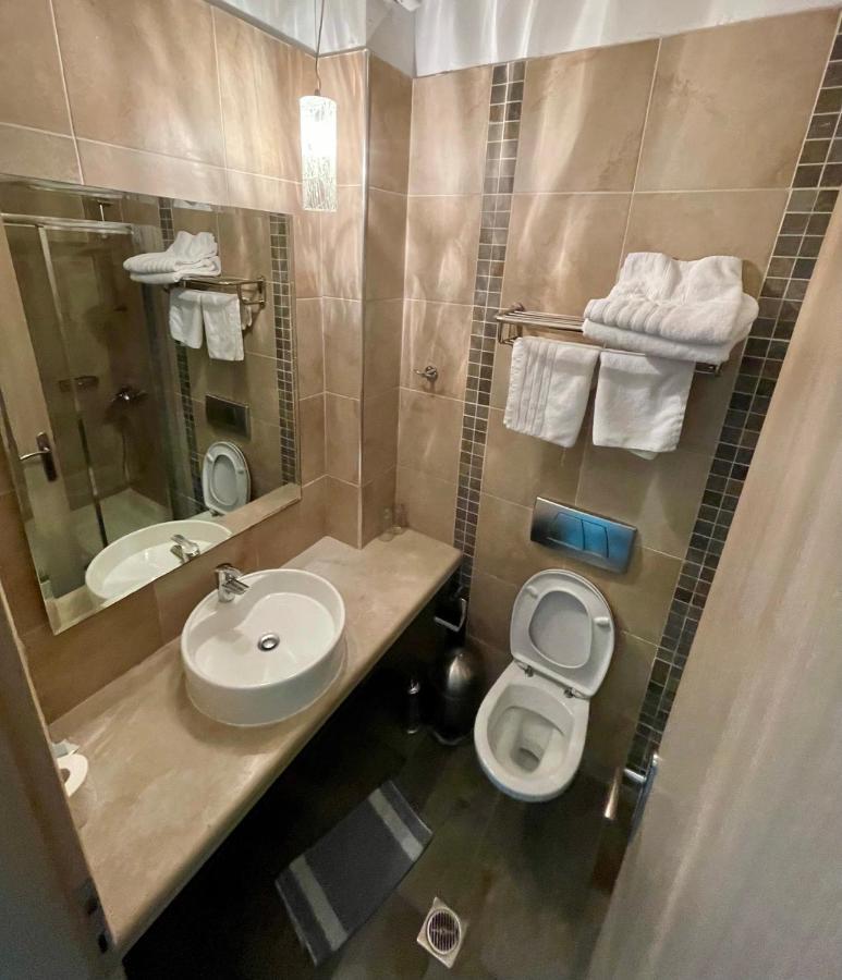 Hotel Afrodite Néoi Póroi Eksteriør bilde