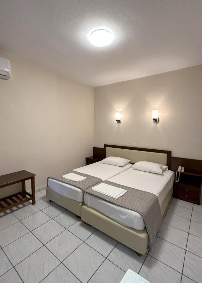 Hotel Afrodite Néoi Póroi Eksteriør bilde