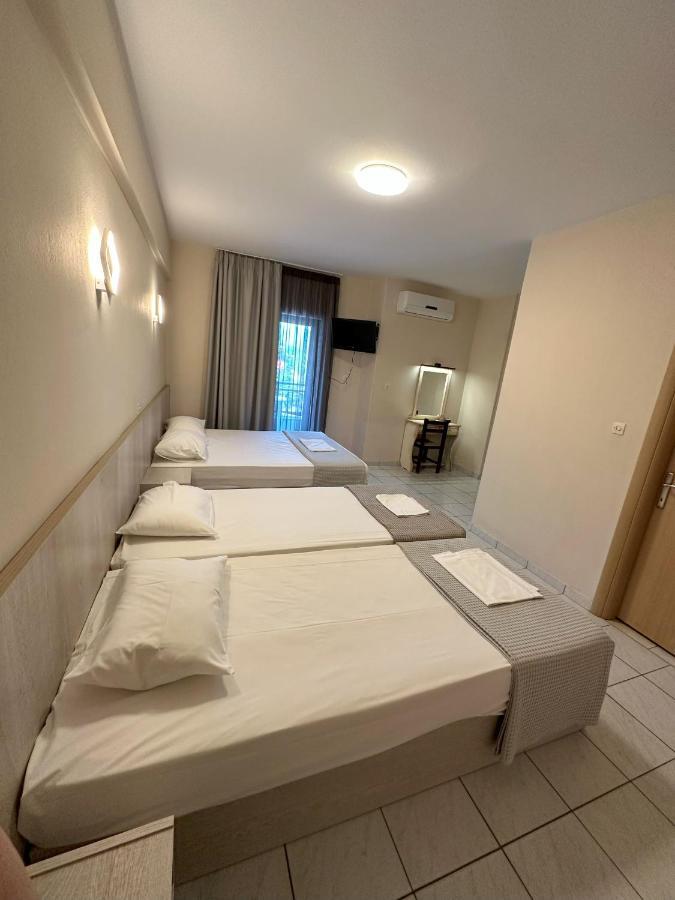 Hotel Afrodite Néoi Póroi Eksteriør bilde