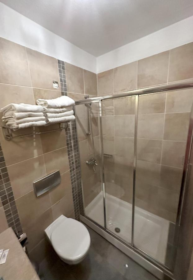 Hotel Afrodite Néoi Póroi Eksteriør bilde